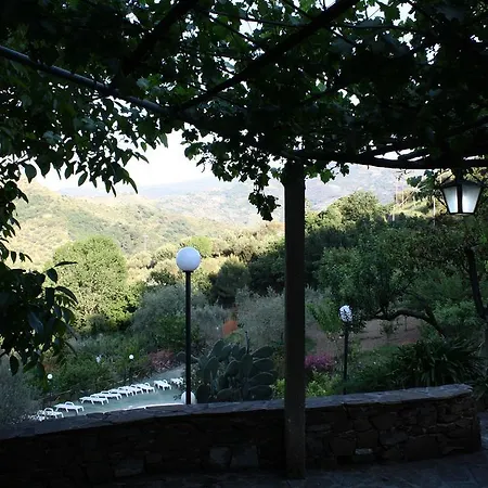 Agriturismo La Mimosa Farm stay
