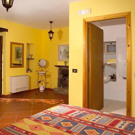 Agriturismo La Mimosa Farm stay Castellabate